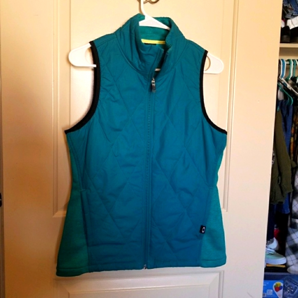Oakley Women's Teal Vest